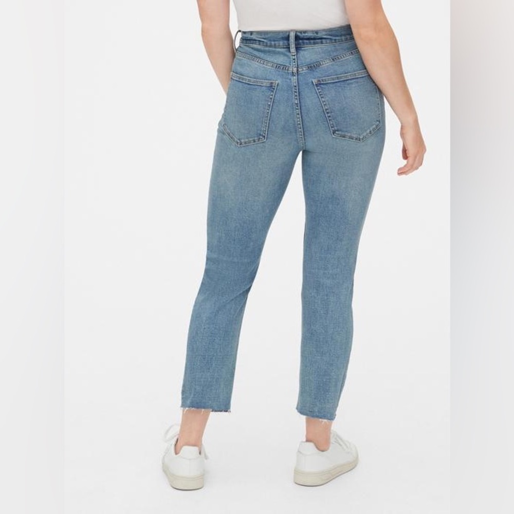 GAP High Rise Button‎ Fly Cigarette Jeans - Picture 3 of 9